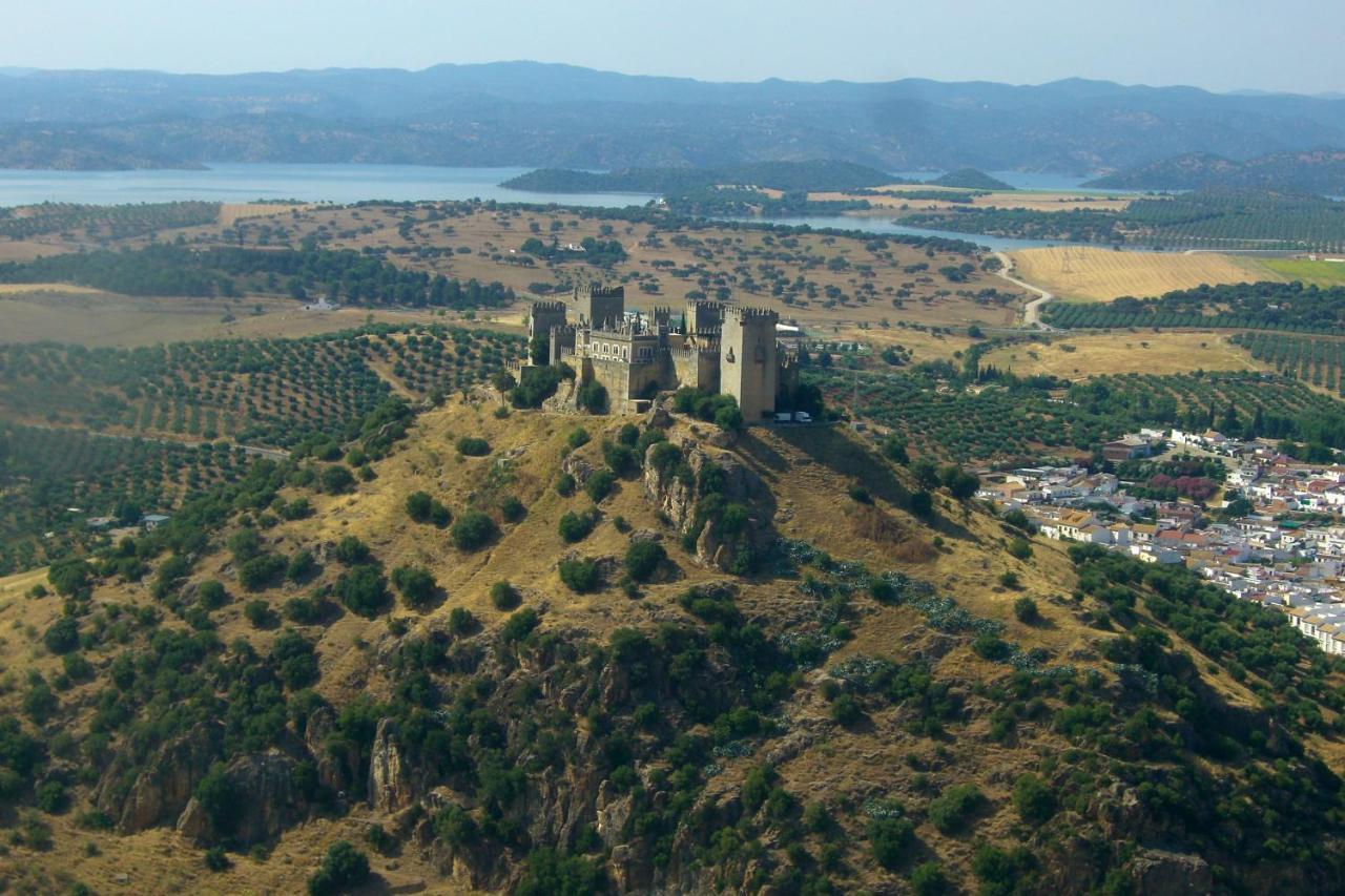 El Almezo Lägenhet Almodóvar del Río Exteriör bild